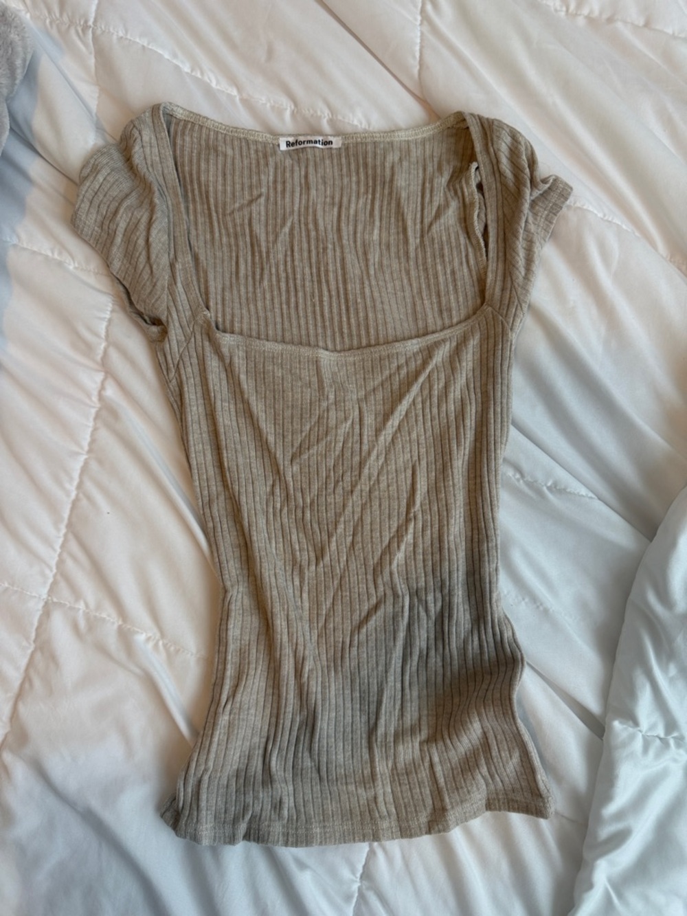 Reformation Short-Sleeve Ribbed Square-Neck Top in Taupe